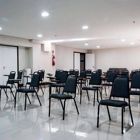 Master Express Moinhos De Vento Hotel Porto Alegre Exterior photo