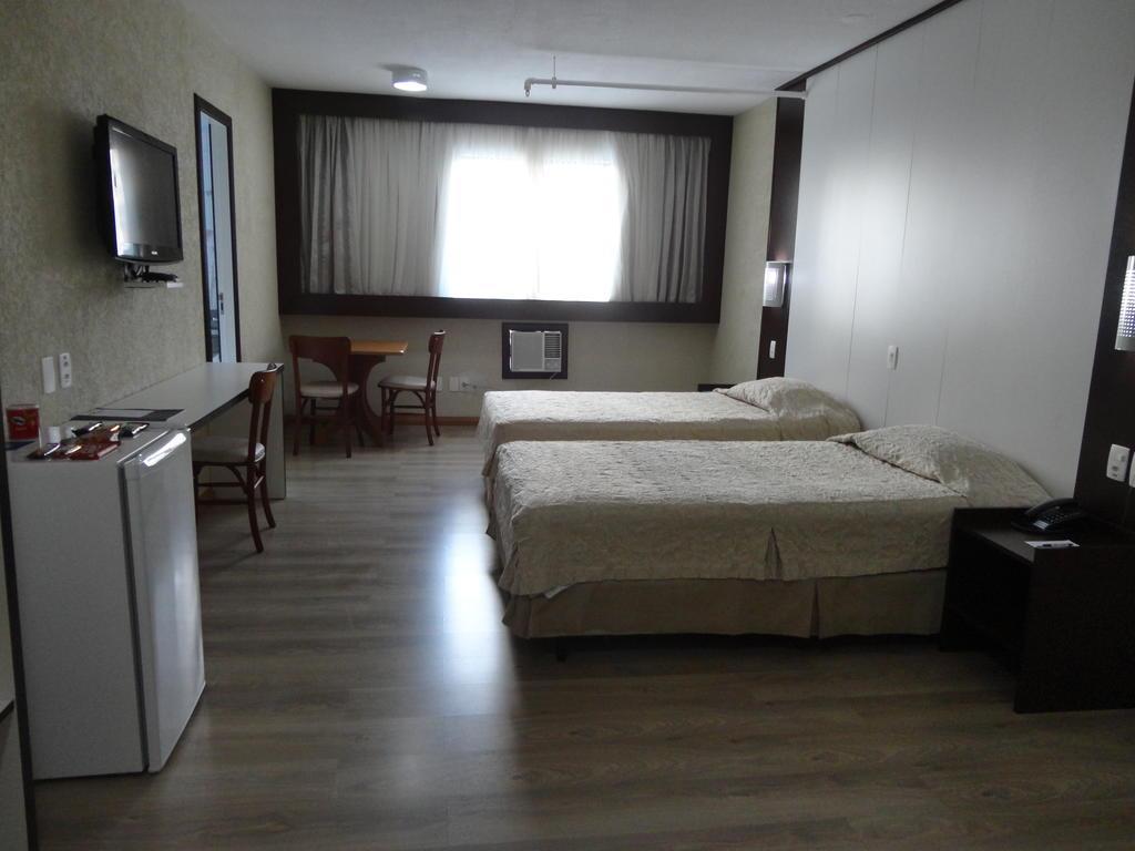 Master Express Moinhos De Vento Hotel Porto Alegre Exterior photo